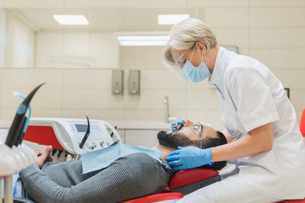 What To Expect During Root Canal Treatment